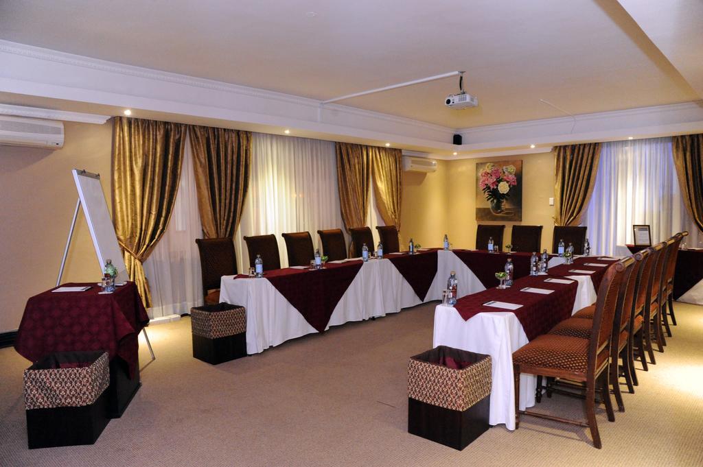 Anta Boga Hotel Bloemfontein Zewnętrze zdjęcie
